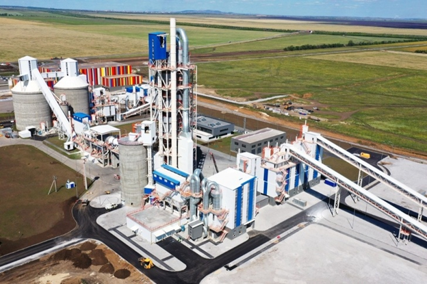 В Башкирии Президент России Владимир Путин принял участие в запуске завода по производству белого цемента Cemix Prowhite